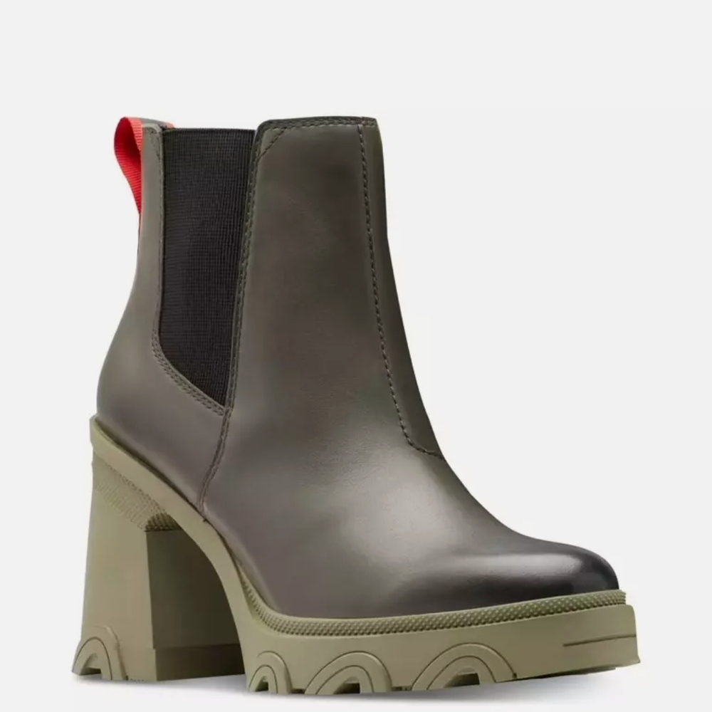 Sorel Brex Heel Waterproof Pull-On Chelsea Boot in Dark Moss/Sage